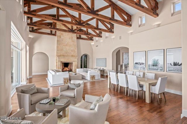 10675 E WINTER SUN Drive, Scottsdale, AZ 85262