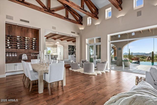 10675 E WINTER SUN Drive, Scottsdale, AZ 85262