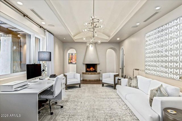 10675 E WINTER SUN Drive, Scottsdale, AZ 85262