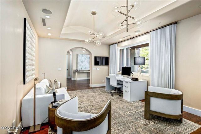 10675 E WINTER SUN Drive, Scottsdale, AZ 85262