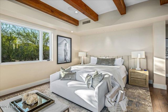 10675 E WINTER SUN Drive, Scottsdale, AZ 85262