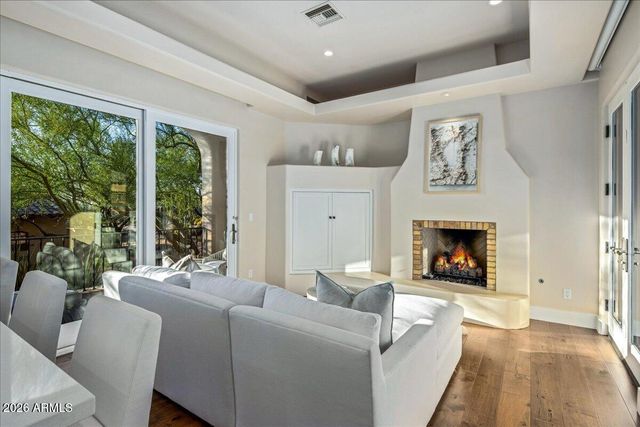 10675 E WINTER SUN Drive, Scottsdale, AZ 85262