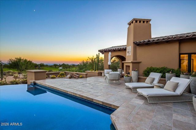 10675 E WINTER SUN Drive, Scottsdale, AZ 85262