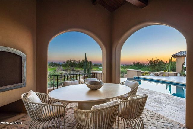 10675 E WINTER SUN Drive, Scottsdale, AZ 85262