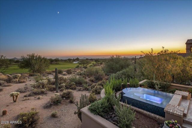 10675 E WINTER SUN Drive, Scottsdale, AZ 85262