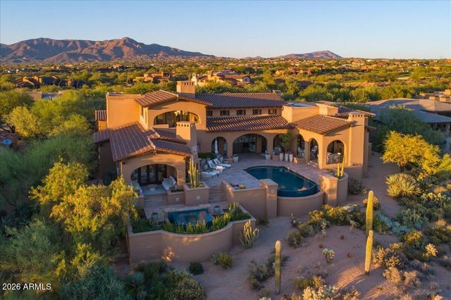 10675 E WINTER SUN Drive, Scottsdale, AZ 85262