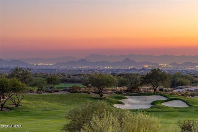 10675 E WINTER SUN Drive, Scottsdale, AZ 85262