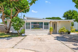 5395 47TH AVENUE N, St Petersburg, FL 33709