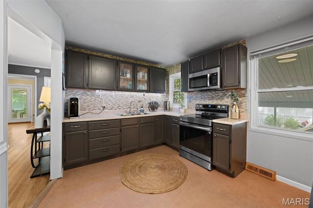 2353 Berwyn Drive, Moline Acres, MO 63136