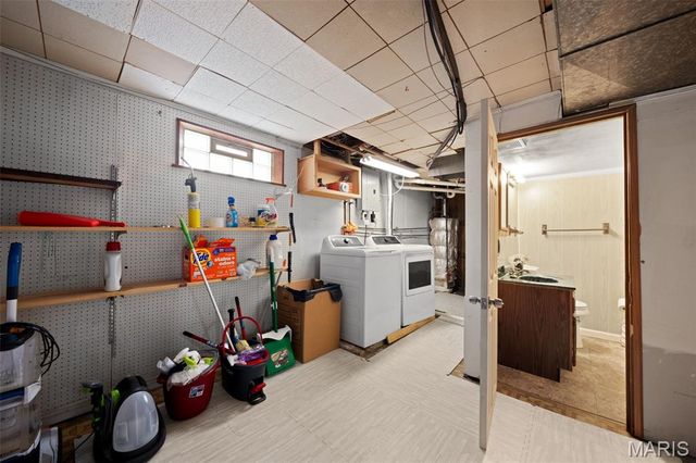 2353 Berwyn Drive, Moline Acres, MO 63136