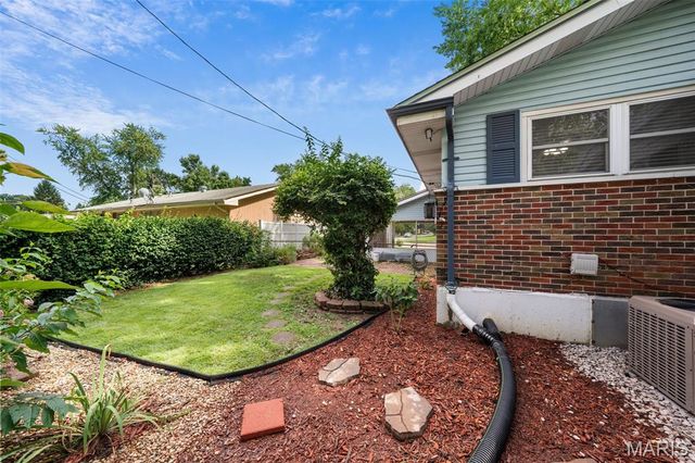2353 Berwyn Drive, Moline Acres, MO 63136