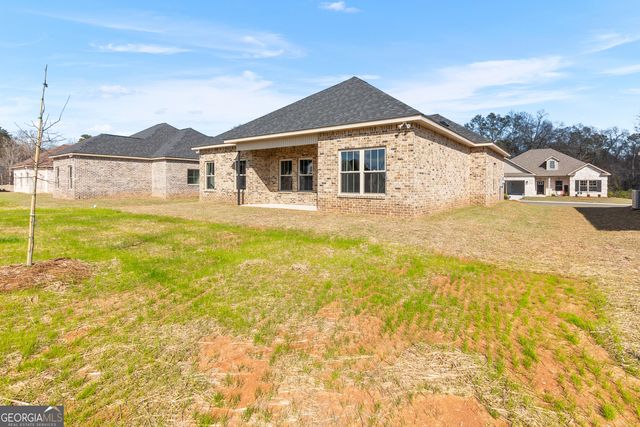 607 Bristleleaf Path, Kathleen, GA 31047