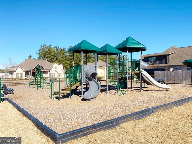 607 Bristleleaf Path, Kathleen, GA 31047