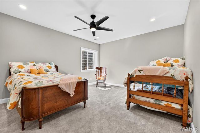 407 Tomahawk Ridge Court, St Charles, MO 63301
