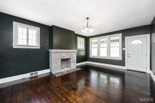 501 S Pennsylvania Avenue, Belleville, IL 62220