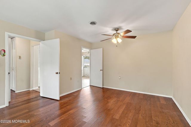 33A Gramercy Lane, Manchester, NJ 08759