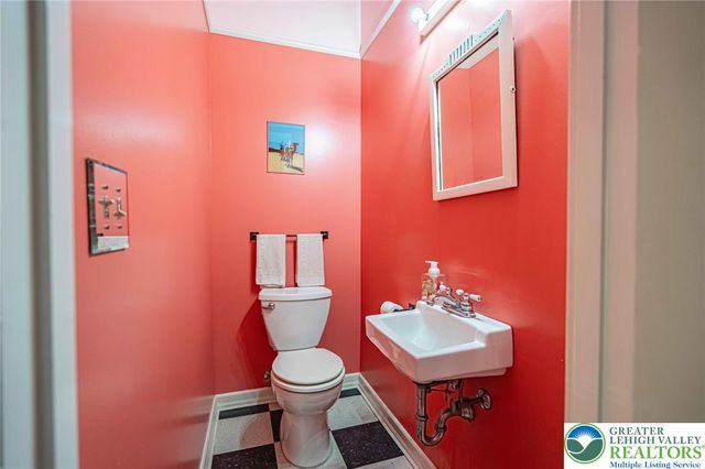 422 North 8th Street, Allentown City, PA 18102