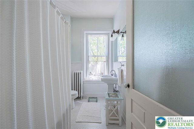 422 North 8th Street, Allentown City, PA 18102