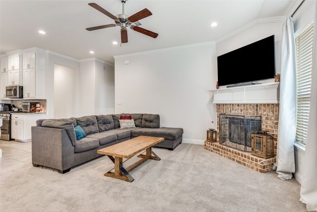 1173 Roping Reins Way, Fort Worth, TX 76052