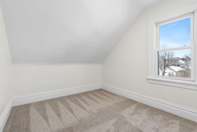 3850 Colfax Avenue N, Minneapolis, MN 55412