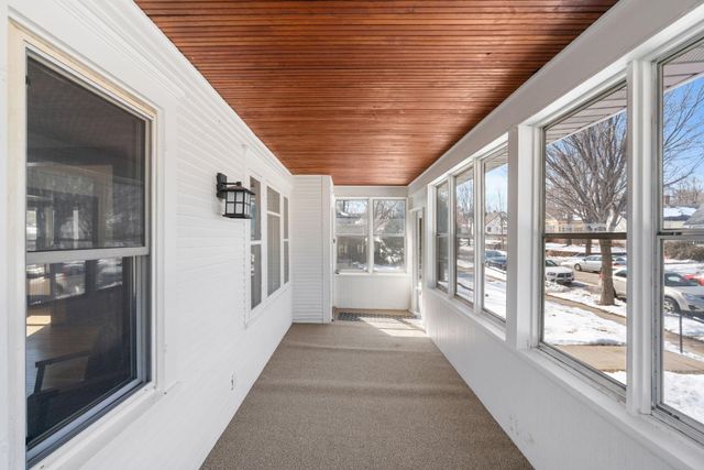 3850 Colfax Avenue N, Minneapolis, MN 55412