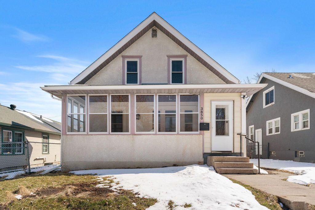 3850 Colfax Avenue N, Minneapolis, MN 55412