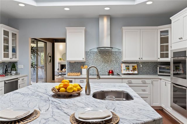 1 Clancy Lane, Rancho Mirage, CA 92270