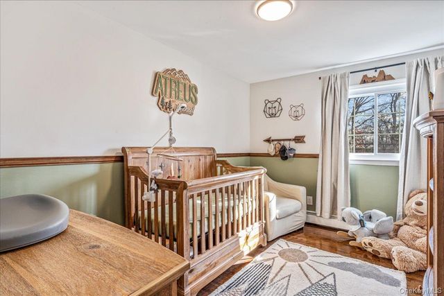 214 Woodycrest Drive, Holtsville, NY 11742