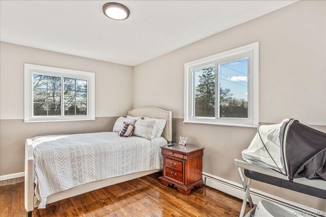 214 Woodycrest Drive, Holtsville, NY 11742