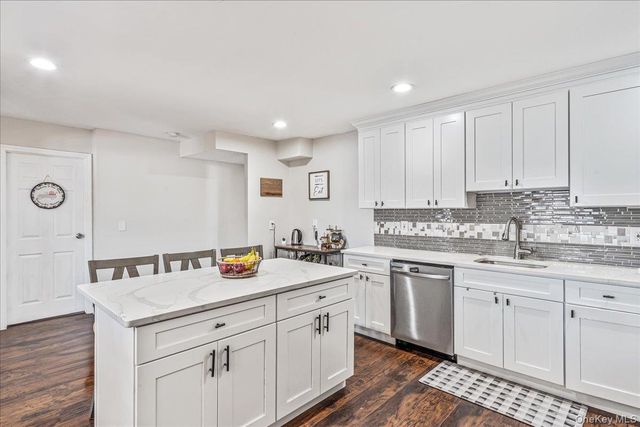 214 Woodycrest Drive, Holtsville, NY 11742