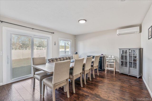 214 Woodycrest Drive, Holtsville, NY 11742