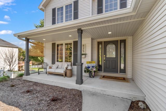 625 Bascom Hill Drive, Baraboo, WI 53913