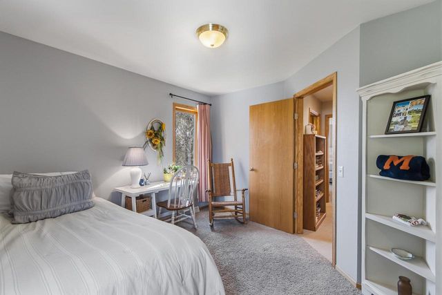 625 Bascom Hill Drive, Baraboo, WI 53913