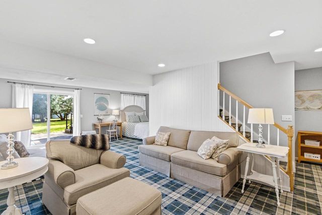 625 Bascom Hill Drive, Baraboo, WI 53913