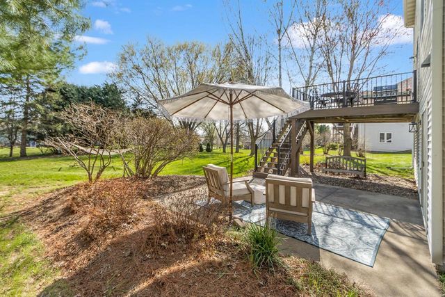 625 Bascom Hill Drive, Baraboo, WI 53913