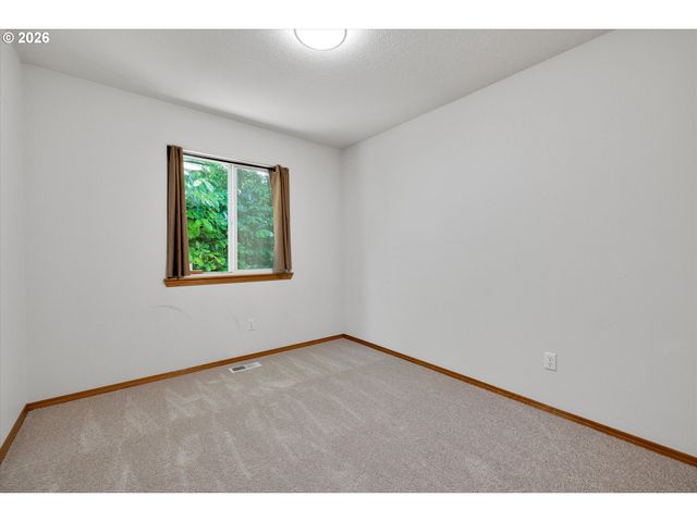 19229 Se RIVER Rd, Milwaukie, OR 97267