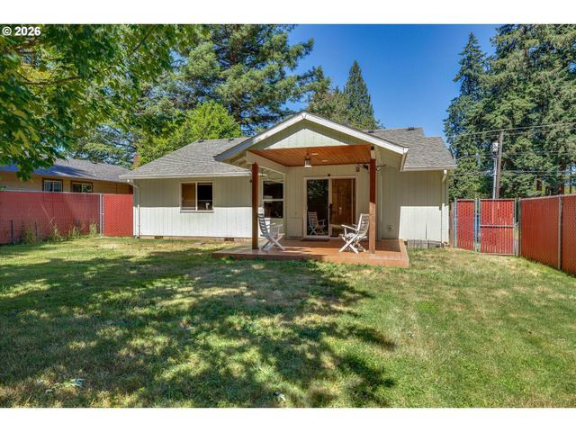 19229 Se RIVER Rd, Milwaukie, OR 97267