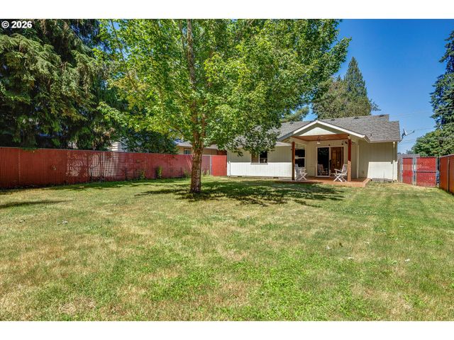 19229 Se RIVER Rd, Milwaukie, OR 97267