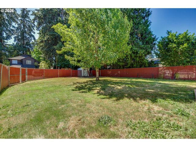 19229 Se RIVER Rd, Milwaukie, OR 97267