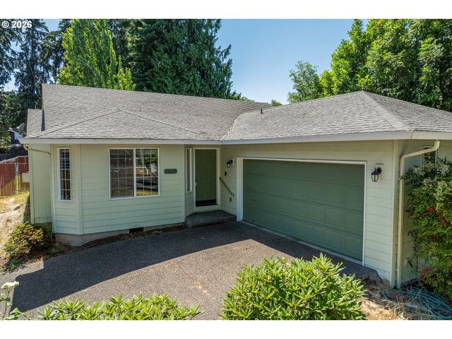 19229 Se RIVER Rd, Milwaukie, OR 97267
