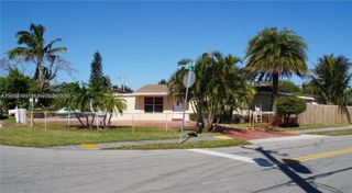 4361 SW 49th Court, Dania Beach, FL 33314