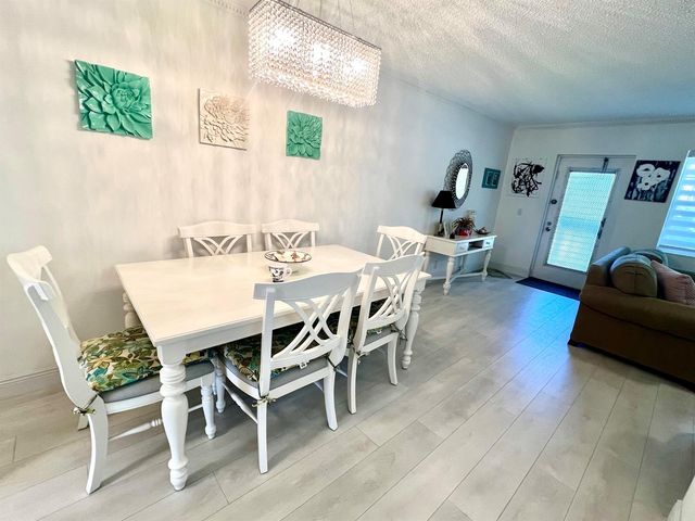 635 Durham W, Deerfield Beach, FL 33442