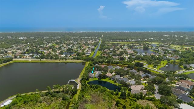 932 Spring Lake Ct, St Augustine, FL 32080