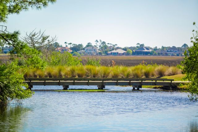 932 Spring Lake Ct, St Augustine, FL 32080
