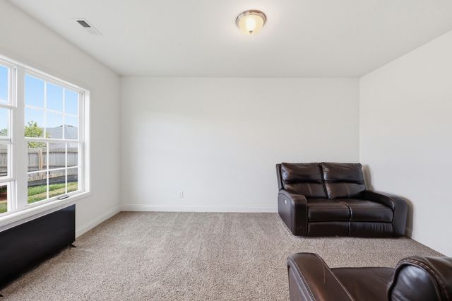 5015 Prairie Rose Way, Versailles, KY 40383