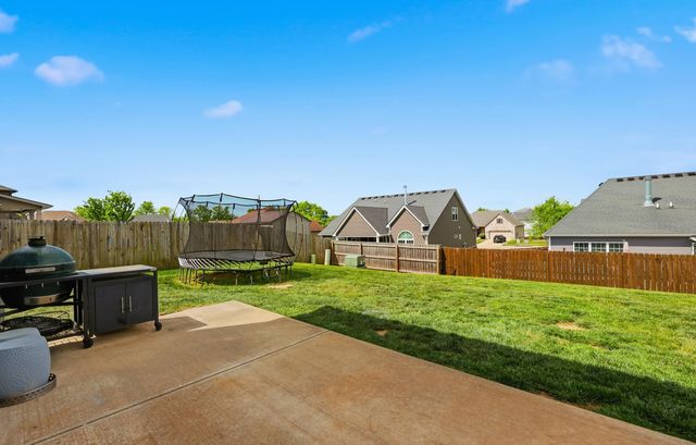5015 Prairie Rose Way, Versailles, KY 40383