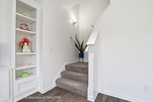 1442 Kalorama Way, Okemos, MI 48864