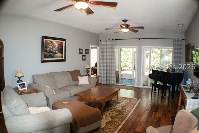 36 Nesting Ln, Bluffton, SC 29909