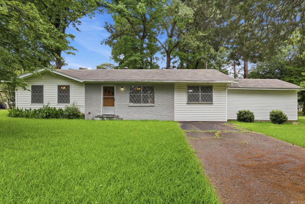 2515 N LAKEVIEW, Benton, AR 72015