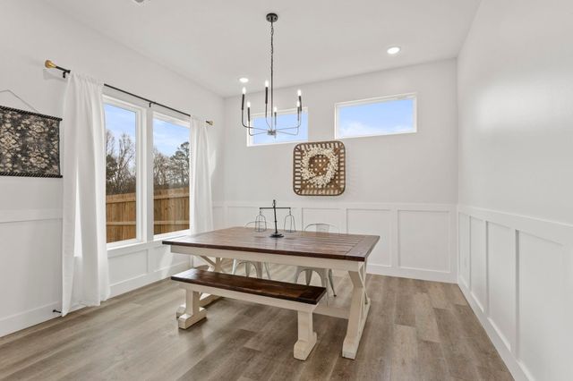 2010 Meadow Glen Court, Chesnee, SC 29323